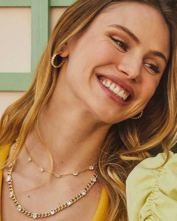 Cailin Gold Crystal Hoop Earrings In White Crystal^Kendra Scott Shop