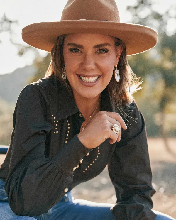 Wrangler® X Yellow Rose By Laurel Vintage Gold Statement Ring In Ivory Mother Of Pearl^Kendra Scott Shop